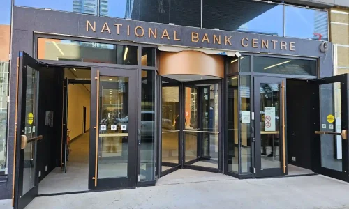 bank center gate